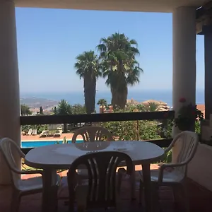  Apartamento Pequeño Conjunto Casas Adosados