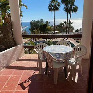  Apartamento Pequeño Conjunto Casas Adosado